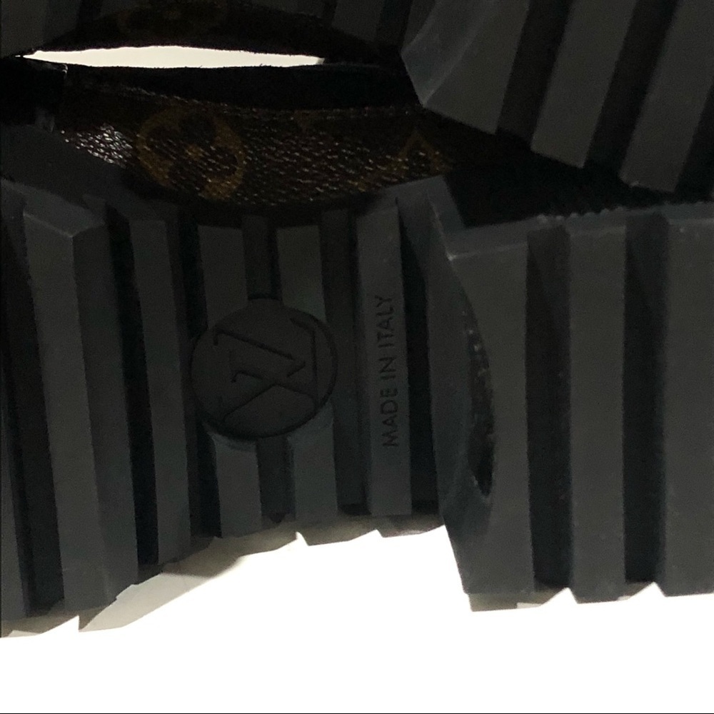 Authentic Louis Vuitton Laureate Leather Moto Combat Military Boots Booties 38 - Picture 13 of 15